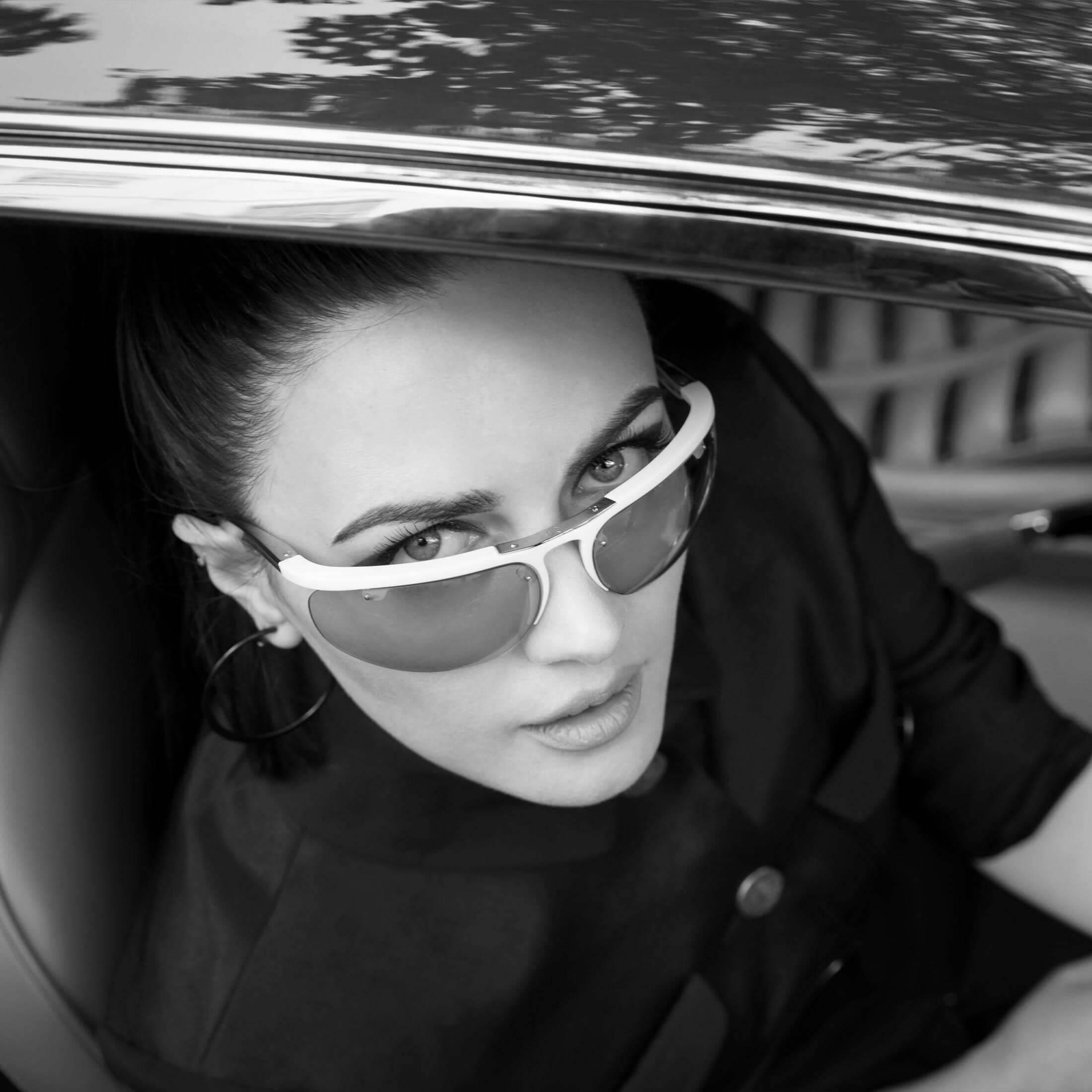 The Continental™ - White with Palladium arms - Bronze