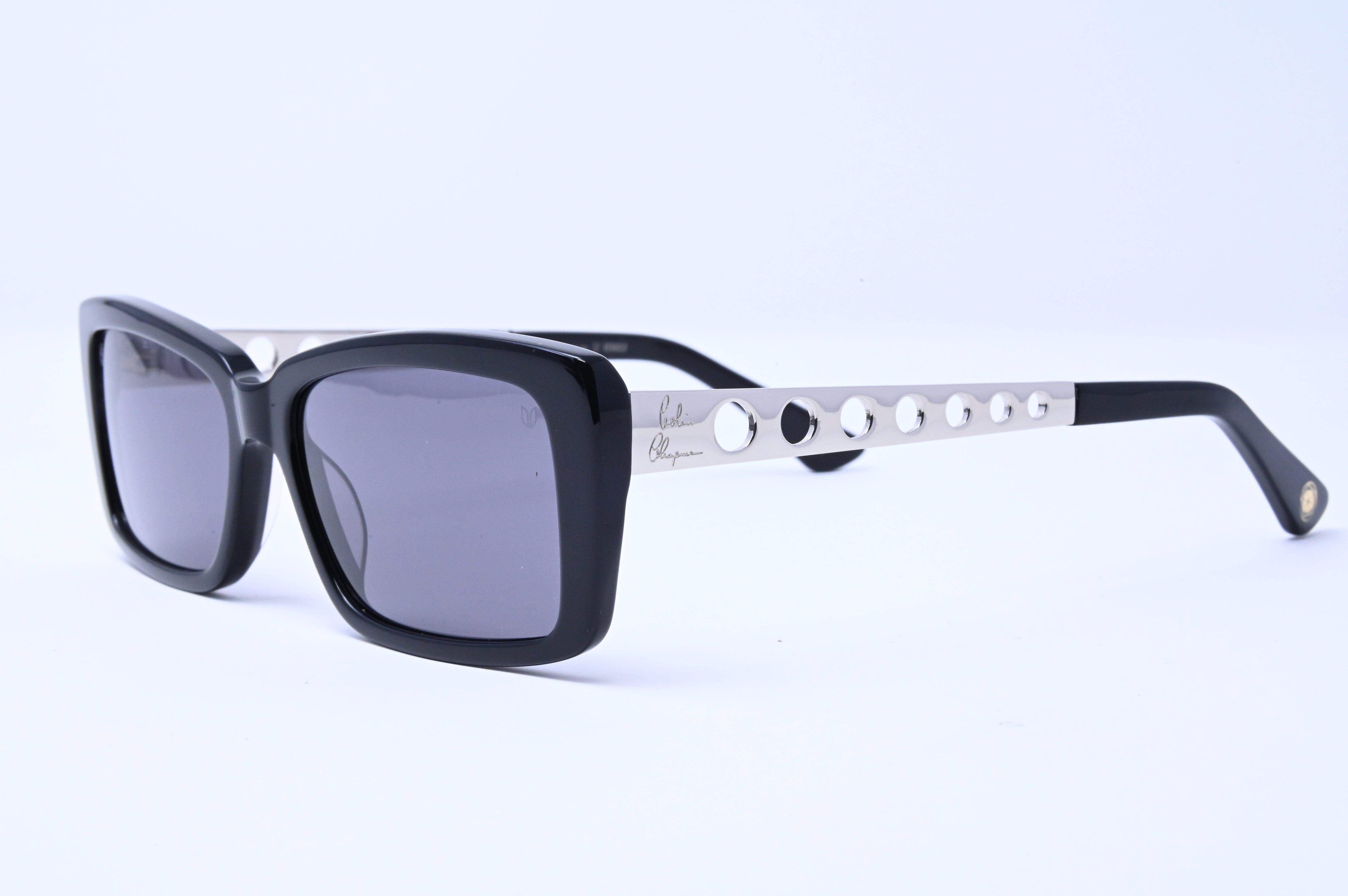 The Chapman Innovators - Piano Black with Palladium - Cool Grey