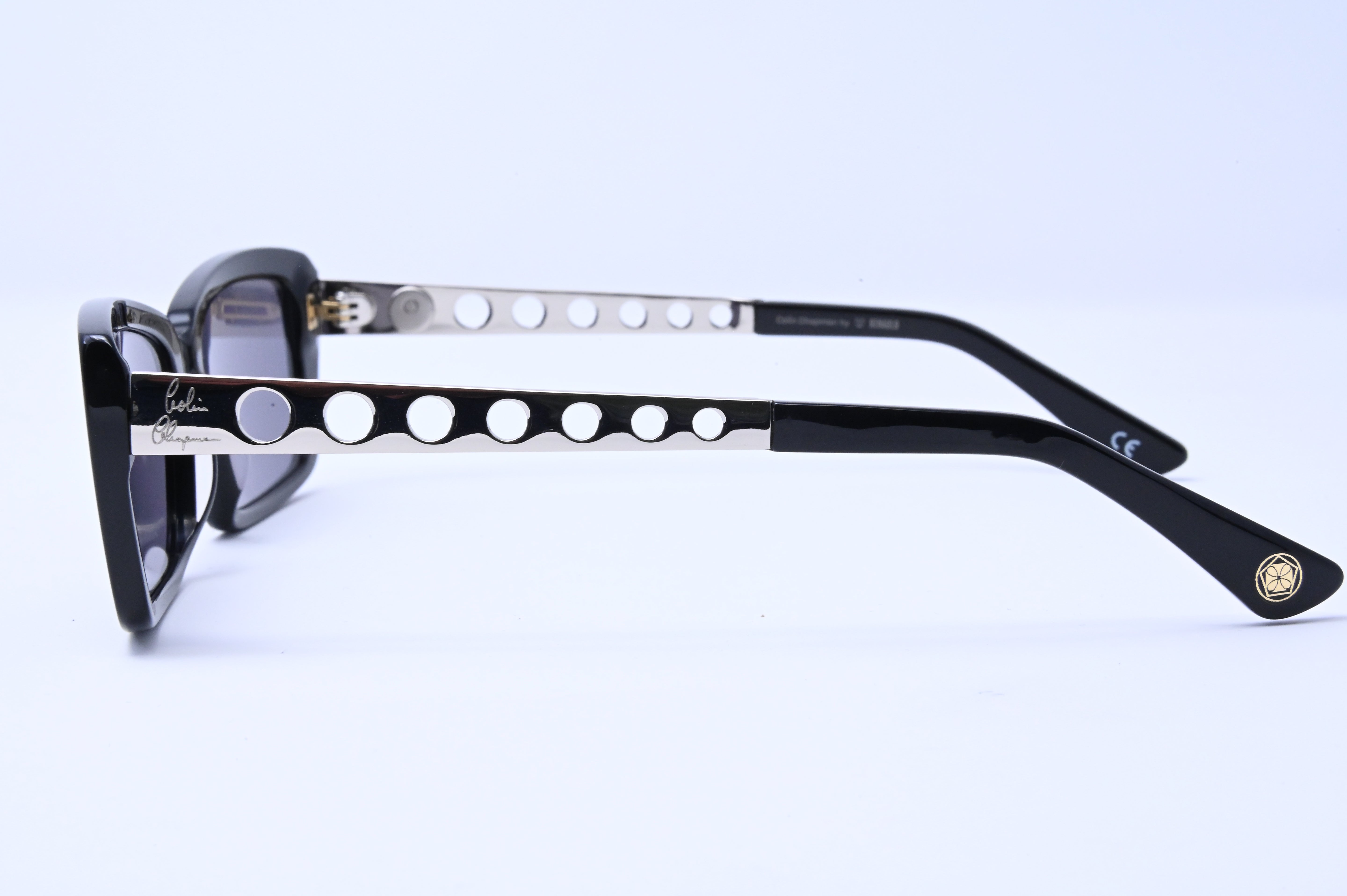 The Chapman Victory - Piano Black with Palladium - Cool Grey