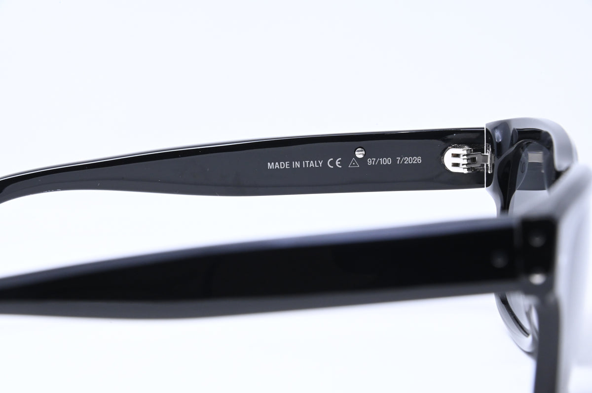 THE MICHAEL CAINE EDITION - PIANO BLACK